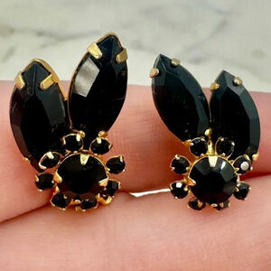 Vintage Black Glass Clip On Earrings Prong Set Estate Glam Marquise Brid…